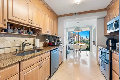 19707 Turnberry Way #9J, Aventura, FL 33180 - Photo 14