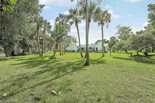 12709 Quercus Ln, Wellington, FL 33414 - Photo 48