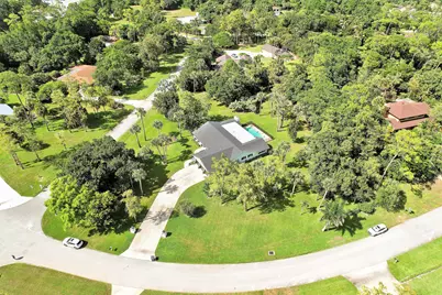 12709 Quercus Lane, Wellington, FL 33414 - Photo 46