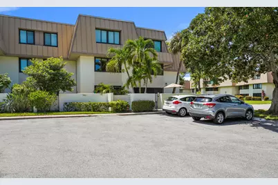 1800 SE Saint Lucie Boulevard #6-201, Stuart, FL 34996 - Photo 8