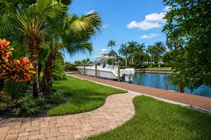 2 Island Rd, Sewalls Point, FL 34996 - Photo 6