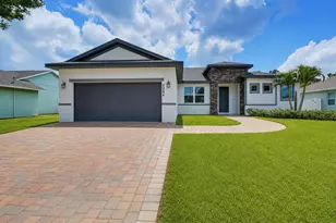 2384 SW Salmon Rd, Port Saint Lucie, FL 34953 - Photo 4
