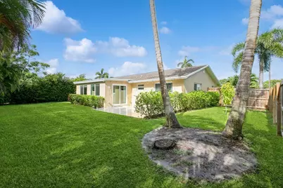 1615 Venus Avenue, Jupiter, FL 33469 - Photo 22