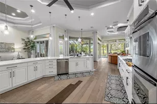 2721 Olde Cypress Dr, Naples, FL 34119 - Photo 10