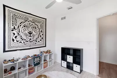 156 Granada Drive, Palm Springs, FL 33461 - Photo 14