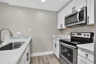 8558 Boca Rio Dr, Boca Raton, FL 33433 - Photo 12