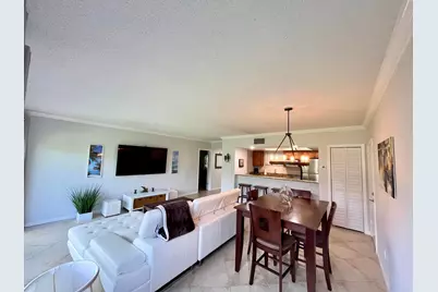 11863 Wimbledon Circle #401, Wellington, FL 33414 - Photo 4