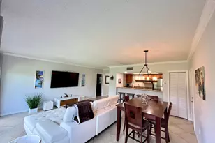 11863 Wimbledon Circle, Wellington, FL 33414 - Photo 4