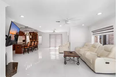 2557 SW 14th Court, Deerfield Beach, FL 33442 - Photo 6