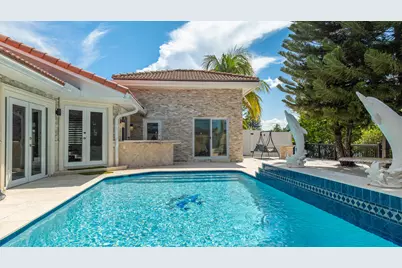 2557 SW 14th Court, Deerfield Beach, FL 33442 - Photo 24