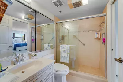 372 Golfview Road #403, North Palm Beach, FL 33408 - Photo 32