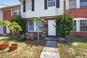 1028 36th St, West Palm Beach, FL 33407 - Photo 4