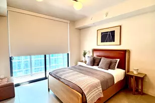 11 NE 6th St, Miami, FL 33132 - Photo 2