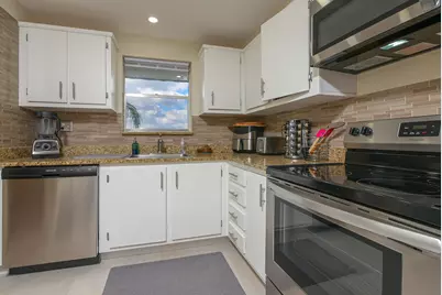 6080 NW 44th Street NW #Apt 414, Lauderhill, FL 33319 - Photo 12