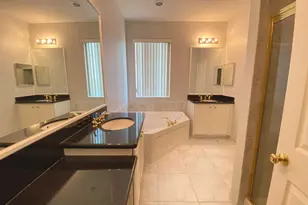 1844 NW 9th St, Boca Raton, FL 33486 - Photo 16