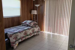 444 Saxony J, Delray Beach, FL 33446 - Photo 10