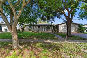 291 Lake Dr, Coconut Creek, FL 33066 - Photo 4