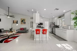 8038 Montserrat Pl, Wellington, FL 33414 - Photo 12