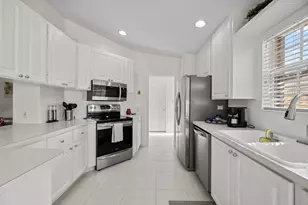 8038 Montserrat Pl, Wellington, FL 33414 - Photo 18