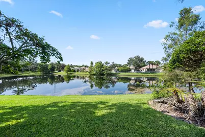 8038 Montserrat Place, Wellington, FL 33414 - Photo 32