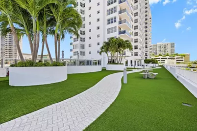 3015 N Ocean Boulevard #18L, Fort Lauderdale, FL 33308 - Photo 34
