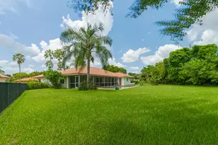 8501 NW 80 St, Tamarac, FL 33321 - Photo 32