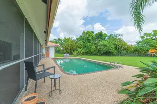 8501 NW 80 St, Tamarac, FL 33321 - Photo 26