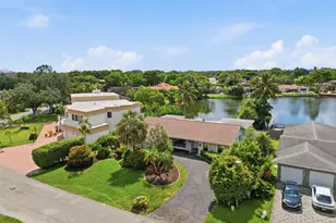 613 Sea Turtle Way, Plantation, FL 33324 - Photo 1