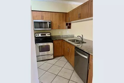 6426 Emerald Dunes Drive #206, West Palm Beach, FL 33411 - Photo 2