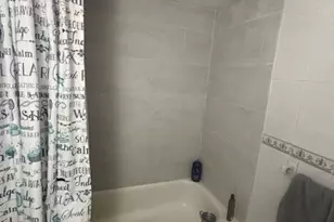 255 NW 27th Ct, Miami, FL 33125 - Photo 2