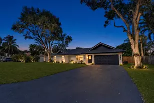 2009 SW 36th Ave, Delray Beach, FL 33445 - Photo 2