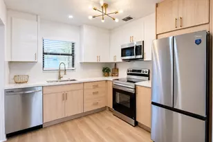 1673 NE 31st St, Pompano Beach, FL 33064 - Photo 2