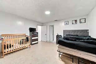 1010 Burlington St, Opa Locka, FL 33054 - Photo 24