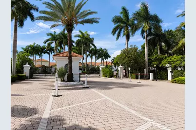106 Villa Circle #106, Boynton Beach, FL 33435 - Photo 2