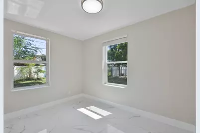 215 Evergreen Drive, West Palm Beach, FL 33403 - Photo 24