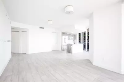 488 NE 18th Street #2200, Miami, FL 33132 - Photo 4