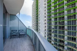 488 NE 18th St, Miami, FL 33132 - Photo 18