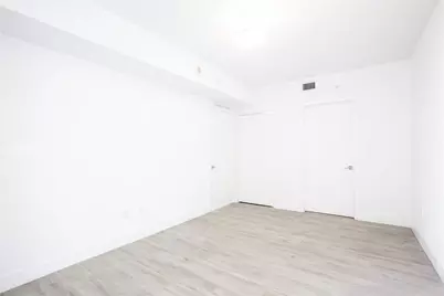 488 NE 18th Street #2200, Miami, FL 33132 - Photo 12