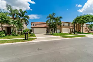 6642 Rainwood Cove Ln, Lake Worth, FL 33463 - Photo 4