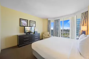 17375 Collins Ave, Sunny Isles Beach, FL 33160 - Photo 8