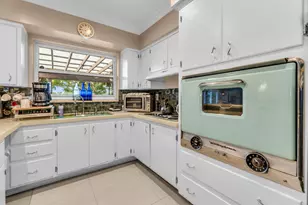 4221 NE 16th Ave, Oakland Park, FL 33334 - Photo 20