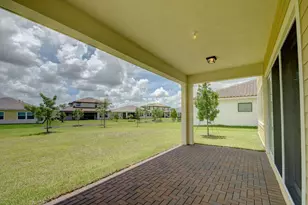 1000 Sterling Pine Pl, Loxahatchee, FL 33470 - Photo 24