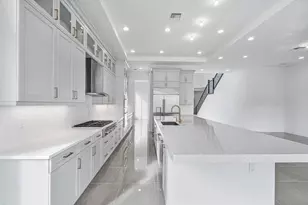 4202 Mendel Ln, Palm Beach Gardens, FL 33418 - Photo 4
