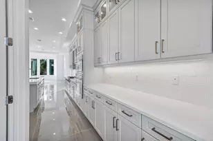 4202 Mendel Ln, Palm Beach Gardens, FL 33418 - Photo 10