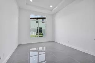 4202 Mendel Ln, Palm Beach Gardens, FL 33418 - Photo 8