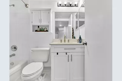 2721 Ocean Club Boulevard #104, Hollywood, FL 33019 - Photo 12