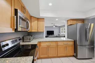 451 SE 1st Ave, Pompano Beach, FL 33060 - Photo 30