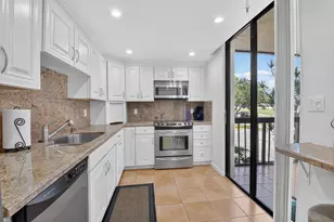 1721 Bridgewood Dr, Boca Raton, FL 33434 - Photo 38