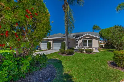 4293 SE Brittney Circle, Port Saint Lucie, FL 34952 - Photo 4