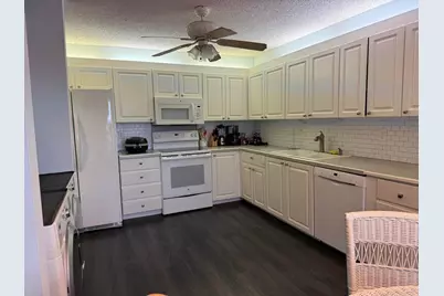 1520 NW 19th Terrace #203, Delray Beach, FL 33445 - Photo 2